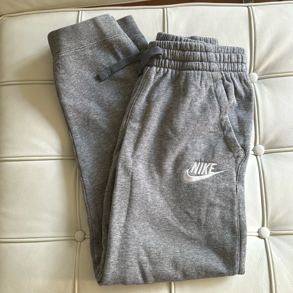 Nike grey sweatpants YL
